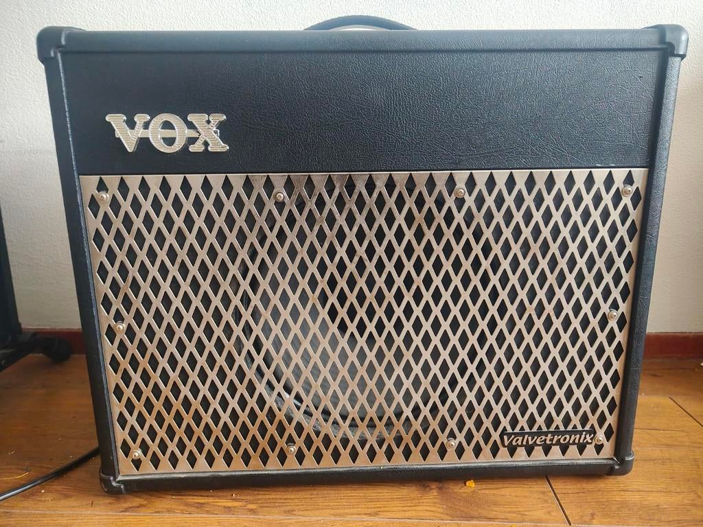 VOX VT-50, Ophalen, Zo goed als nieuw, Gitaar, 50 tot 100 watt