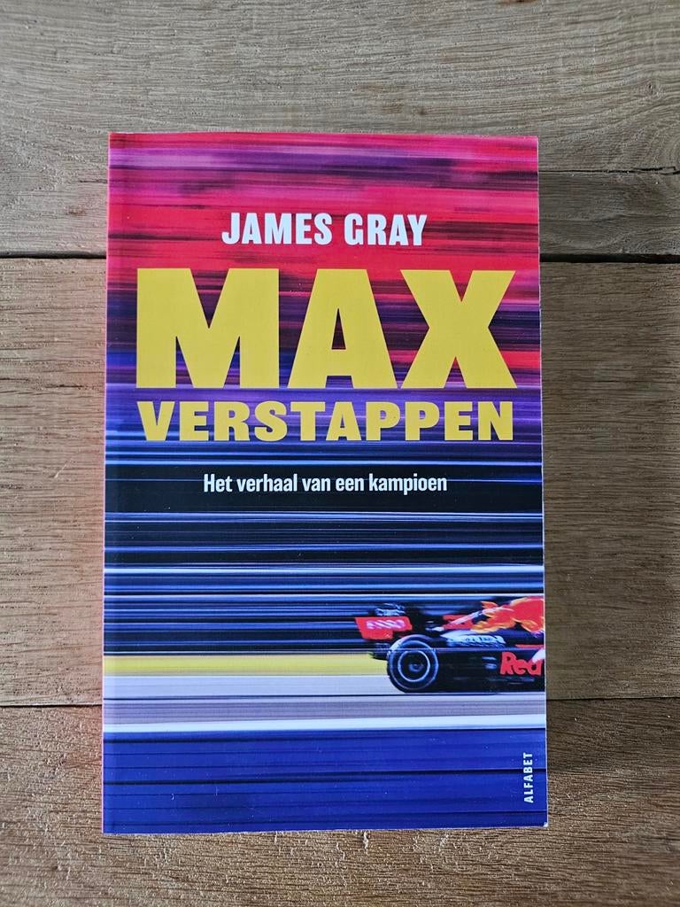 Max Verstappen - Het verhaal van een kampioen (James Gray), Ophalen of Verzenden, Gelezen, James Gray, Sport