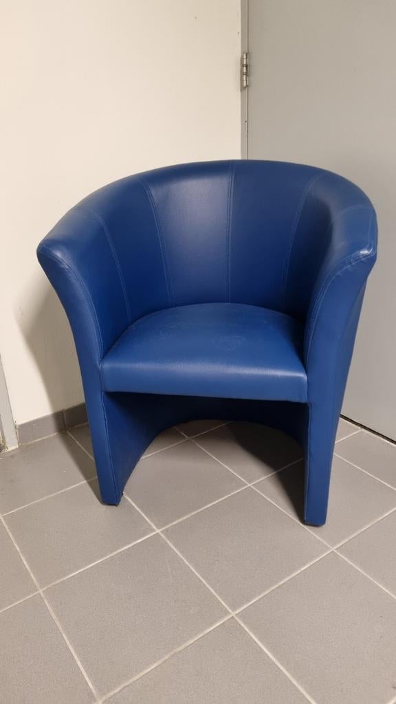 4 mooie blauwe fauteuils, Ophalen, Zo goed als nieuw, 75 tot 100 cm, 50 tot 75 cm