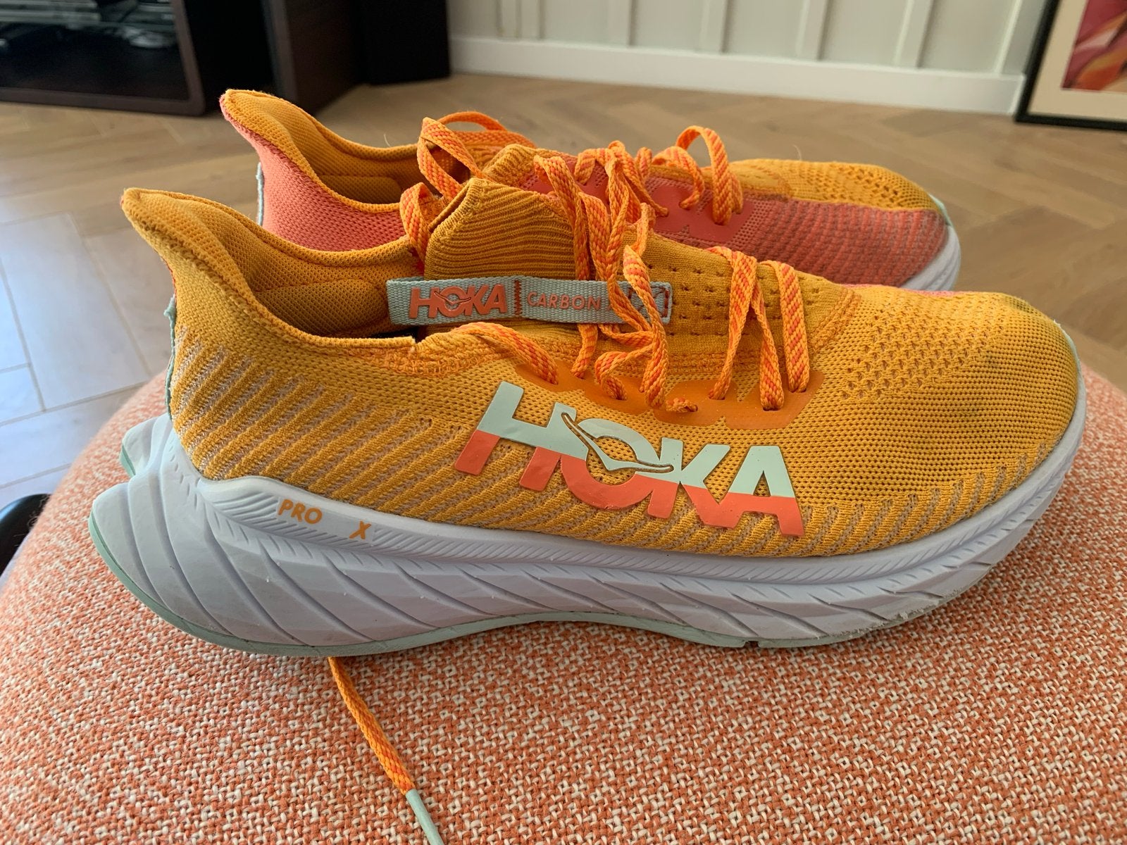 Hoka Carbon X3 Hardloopschoenen - Oranje - Maat 41 1/3, Sport en Fitness, Overige merken, Gebruikt, Hardloopschoenen, Ophalen of Verzenden