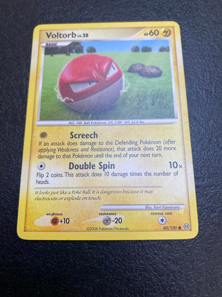 Voltorb Pokémon Kaart, Ophalen of Verzenden, Gebruikt, Losse kaart