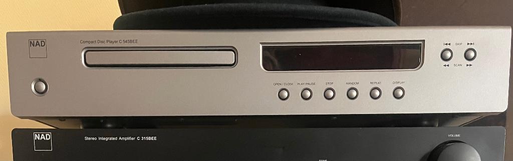 NAD CD speler C545BEE titanium nieuwstaat, Ophalen, Zo goed als nieuw, Overige merken