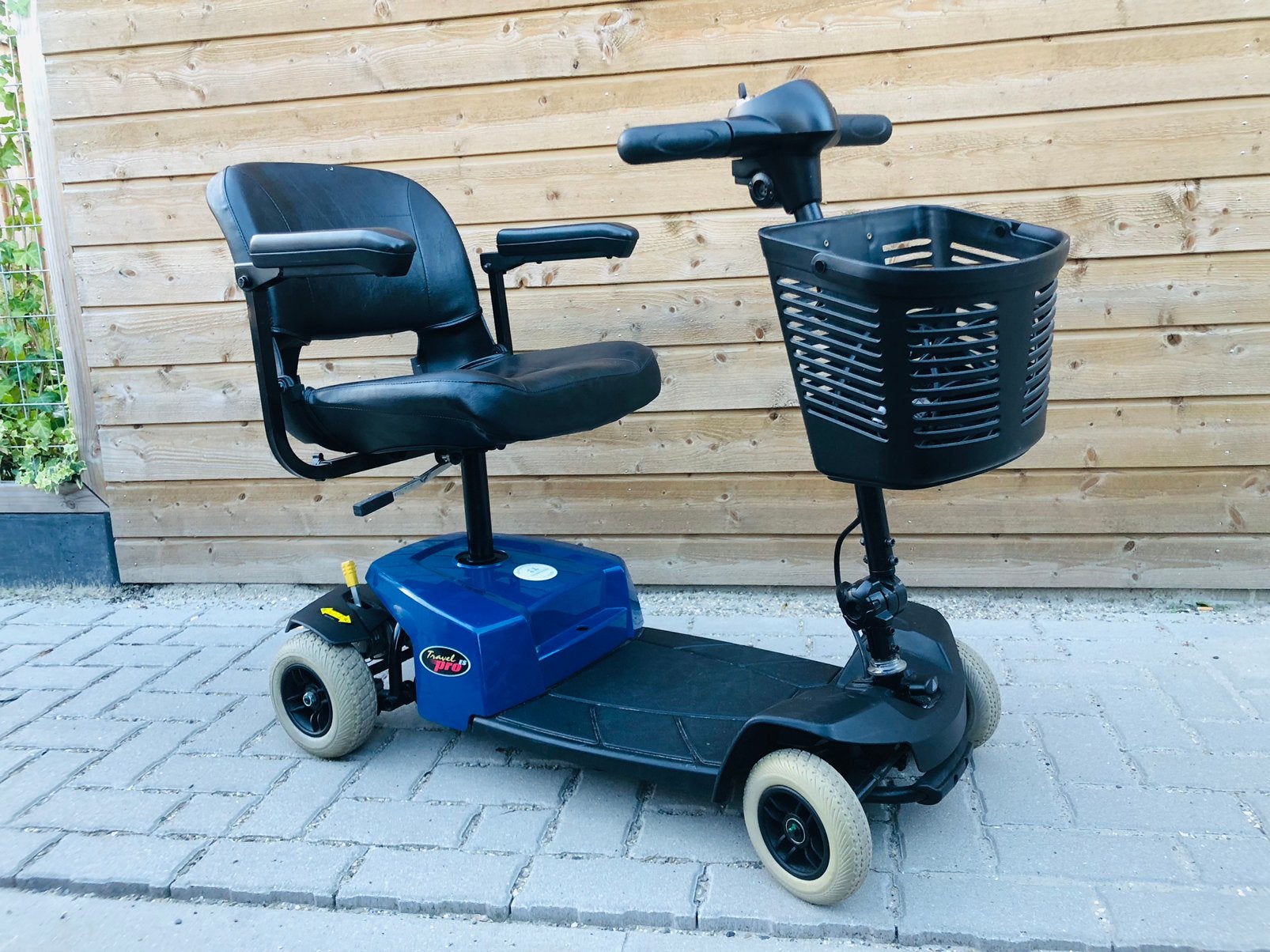 Opvouwbare inklapbare scootmobiel demontabel 4wiel, 10 km/u of minder, Pride, Ophalen of Verzenden, Zo goed als nieuw