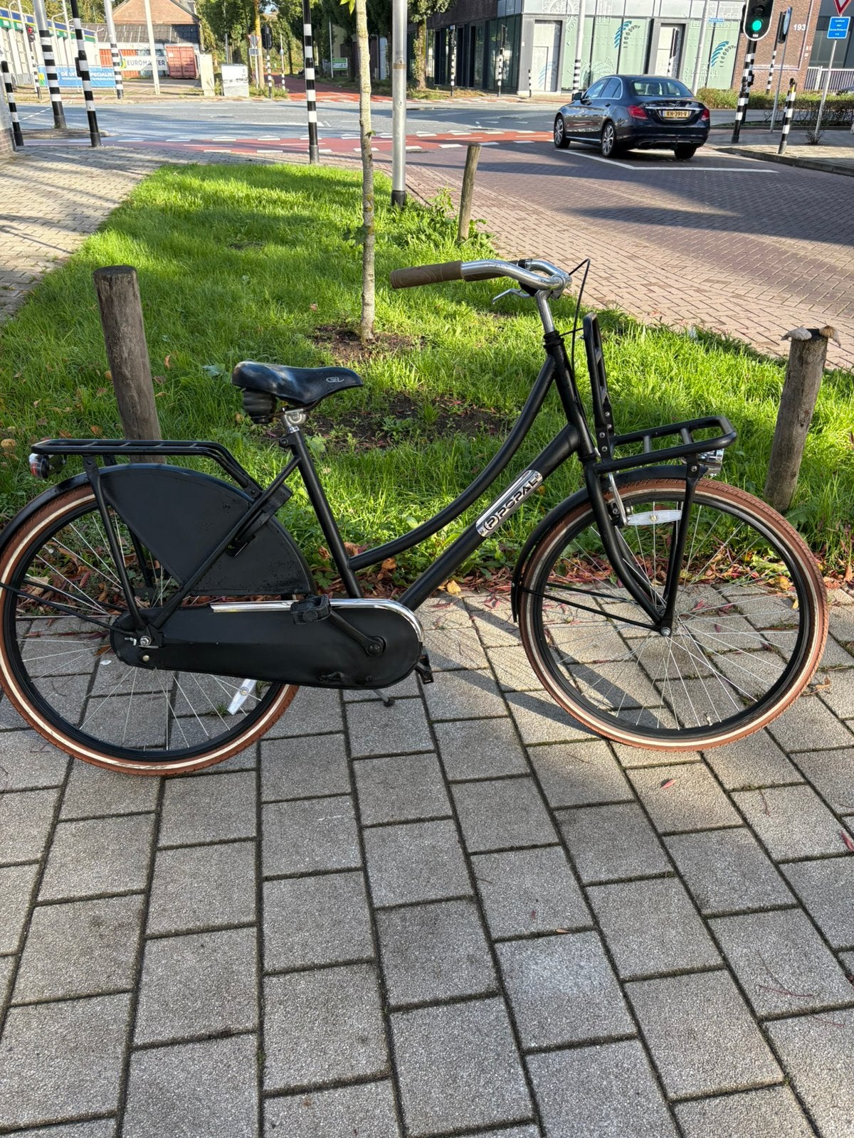 Popal fiets 26 inch met rekje., 26 inch of meer, Terugtraprem, Gebruikt, Ophalen of Verzenden