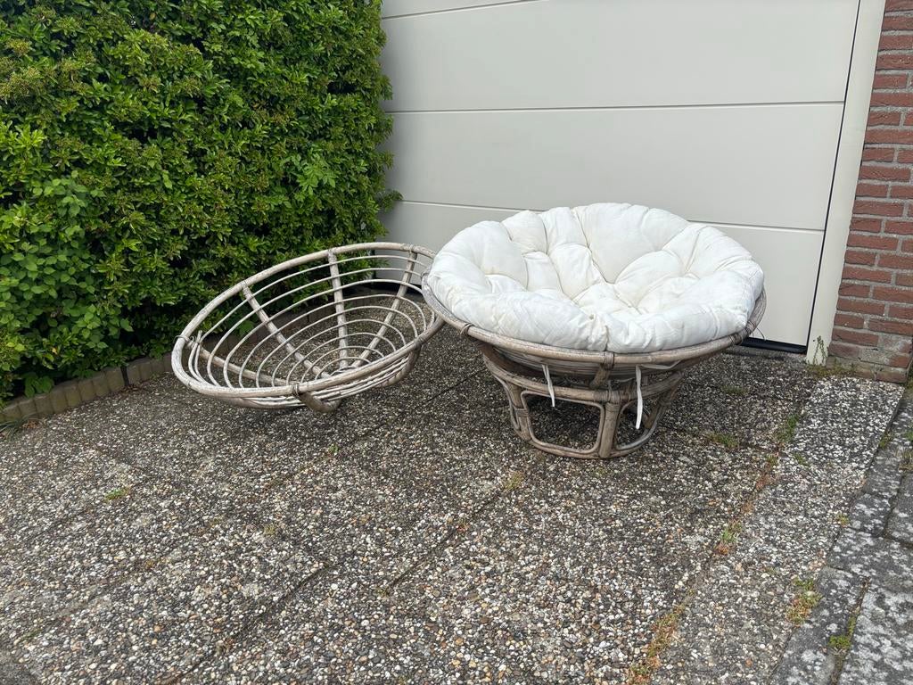 Papasan stoel met kussen - Rotan, comfortabel, Huis en Inrichting, Gebruikt, Wit, Riet of Rotan, Ophalen of Verzenden