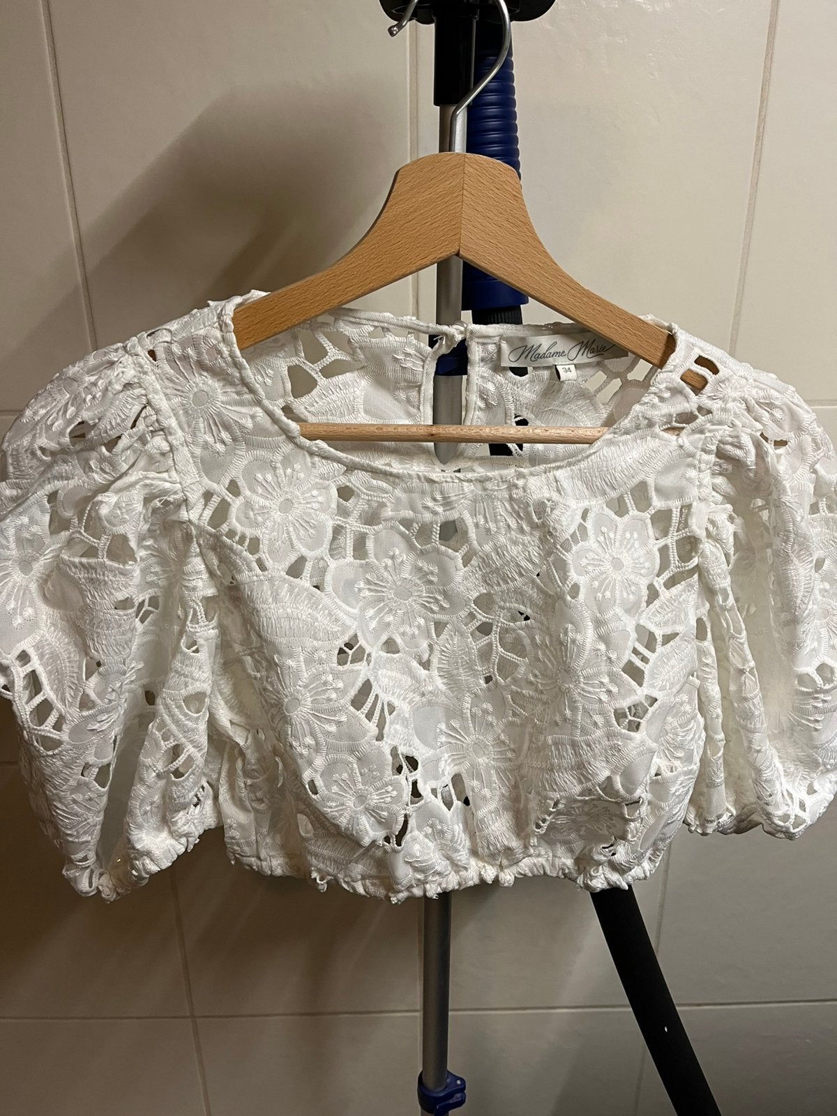 Dirndl blouse mt 34, Ophalen of Verzenden, Zo goed als nieuw, Maat 34 (XS) of kleiner, Overige thema's