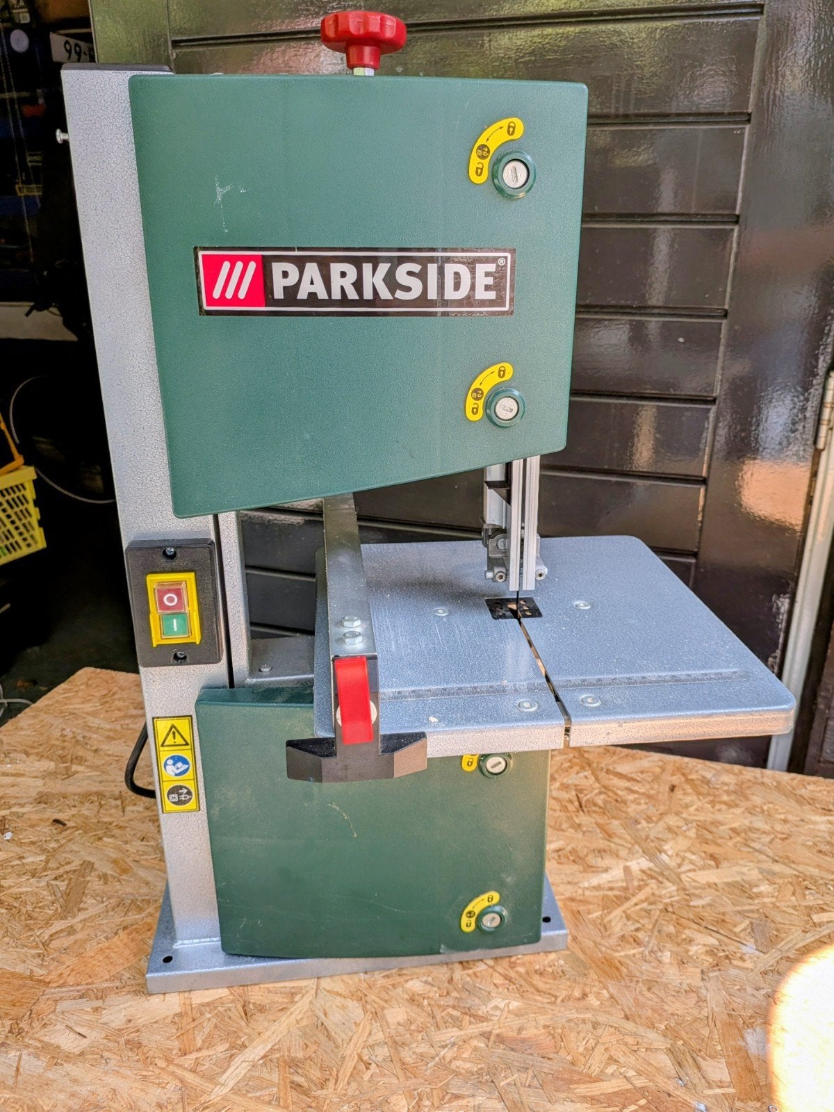 Parkside lintzaag, Ophalen, Minder dan 600 watt, Lintzaag, 70 mm of meer