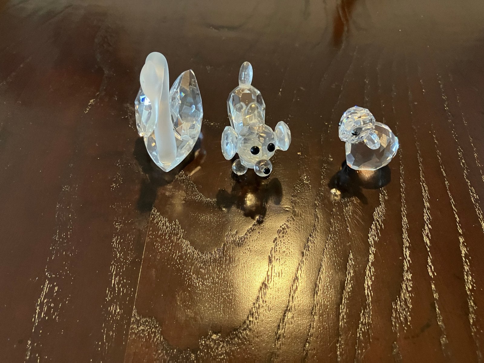 Swarovski kristallen beeldjes: zwaan, hond en schaap, Verzamelen, Ophalen, Zo goed als nieuw, Figuurtje