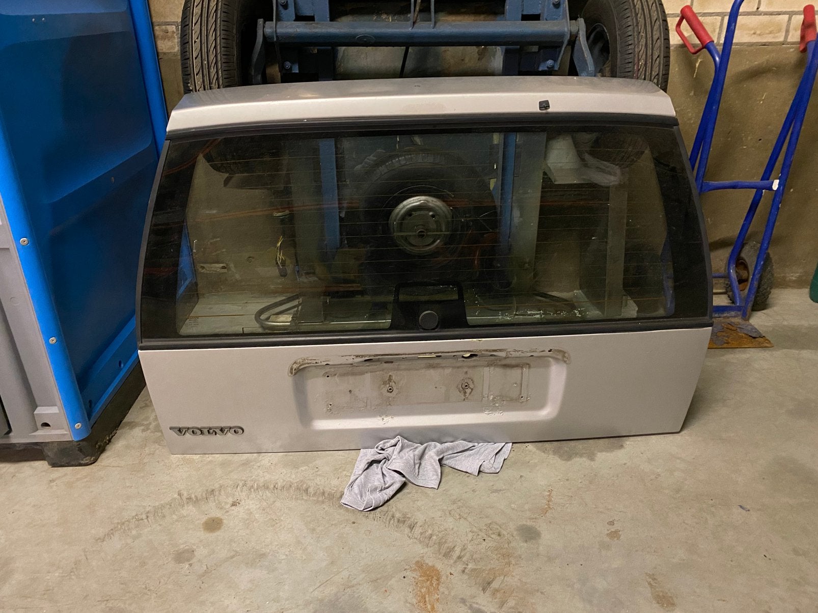 Volvo 940 achter klep, Ophalen, Achter, Volvo, Achterklep