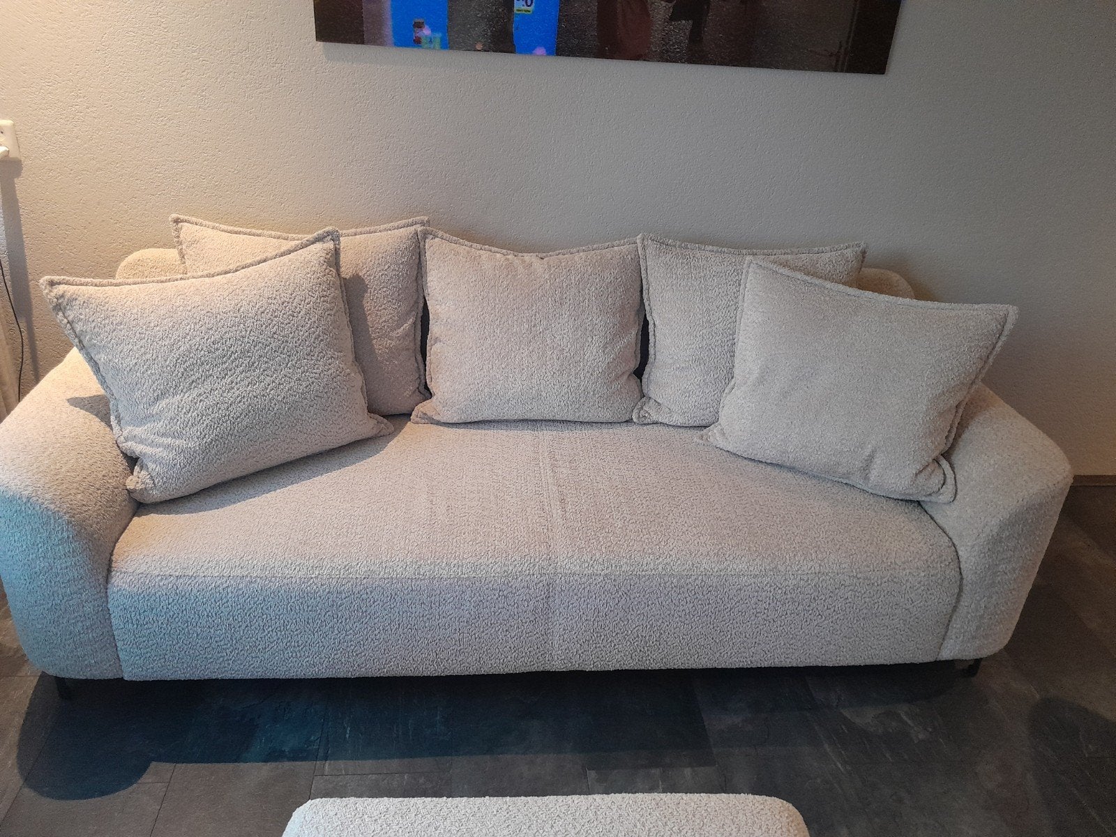 Crèmekleurige Bouclé Bank met Hocker - Zgan TEDDY STOF !!!, Ophalen, Driepersoons, 75 tot 100 cm, Zo goed als nieuw
