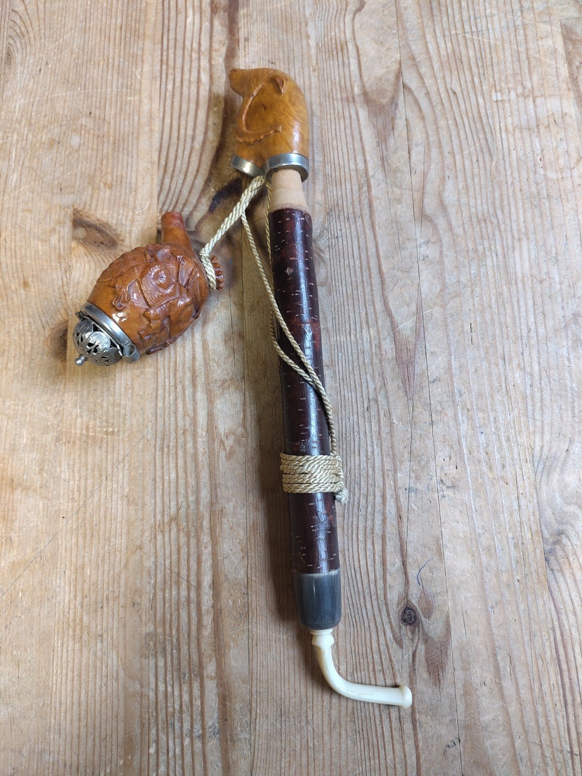 Houten Pijp met Hert en Gewei Snijwerk - 33 cm, Ophalen