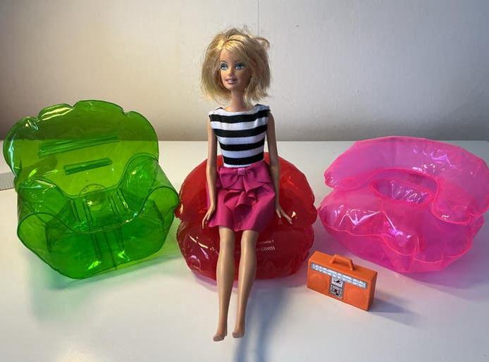 Vintage Barbie opblaasbare stoelen met radio, Verzamelen, Ophalen of Verzenden, Zo goed als nieuw