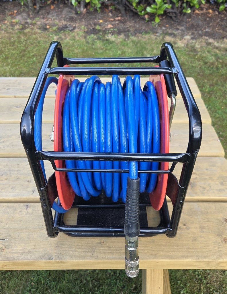 luchtslang haspel 30 mtr., 6 tot 10 bar, Ophalen of Verzenden, Zo goed als nieuw, Minder dan 200 liter/min
