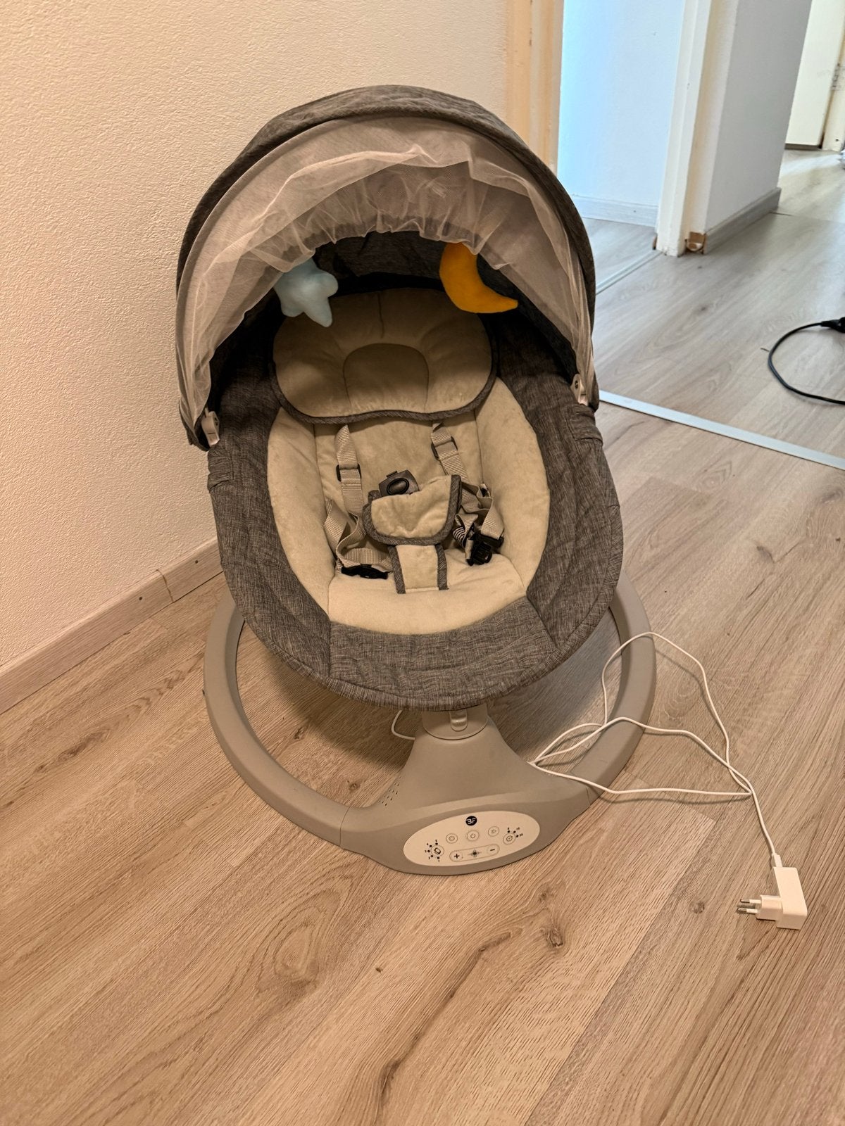 Comfortabele Schommel Wieg met Muziek en Timer, Ophalen, Nieuw, Wieg