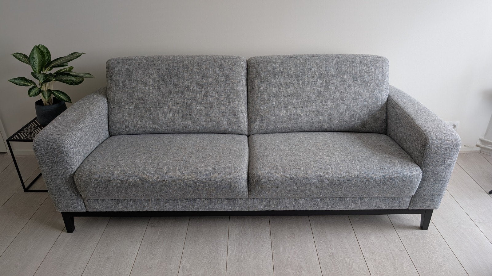 Moderne 2,5-zitsbank - lichtgrijs - 220cm, Ophalen, Gebruikt, Overige maten, 75 tot 100 cm