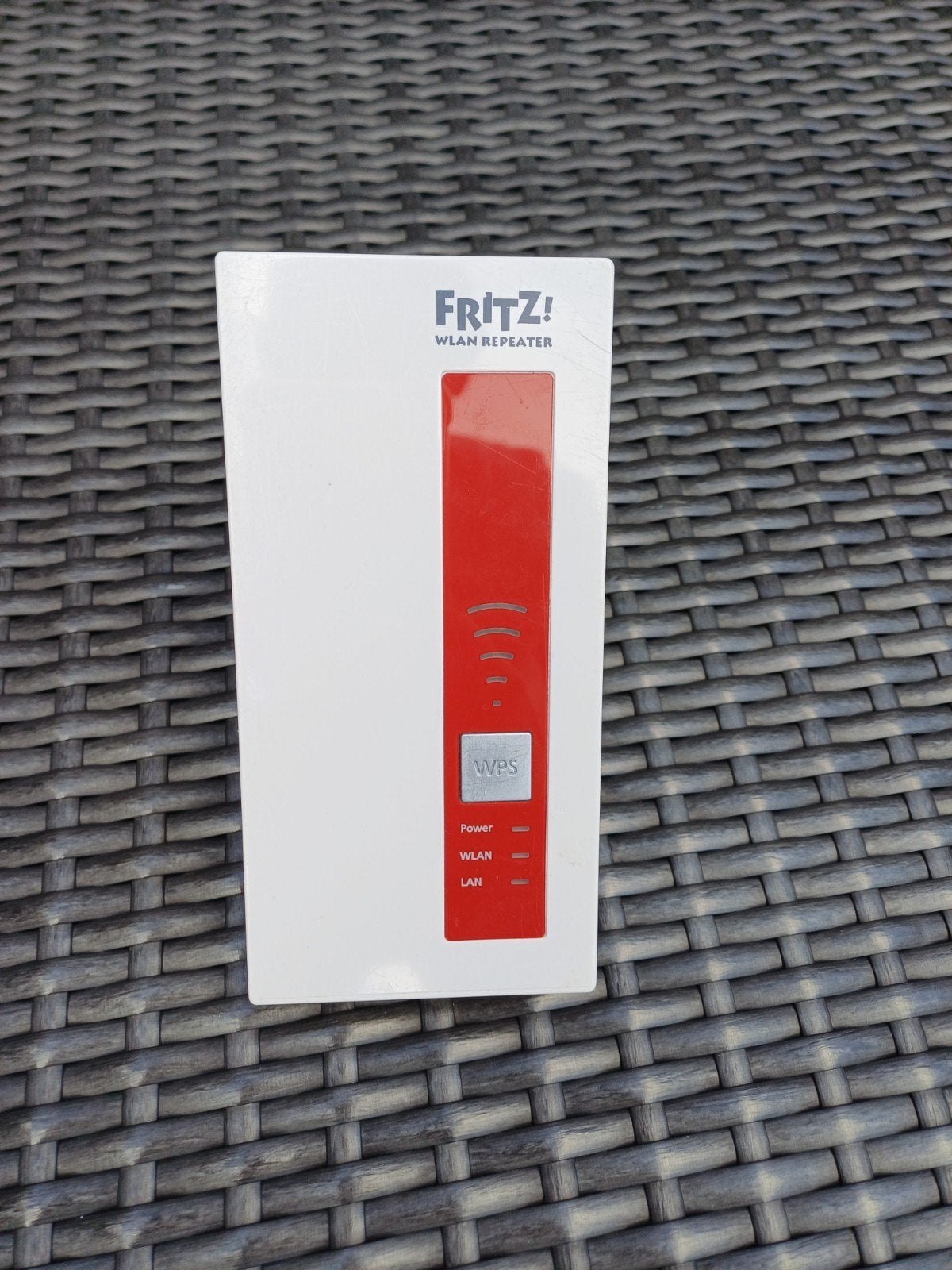 Fritz!WLAN Repeater 1750E - Zo goed als nieuw, Computers en Software, Routers en Modems, Ophalen of Verzenden, Zo goed als nieuw