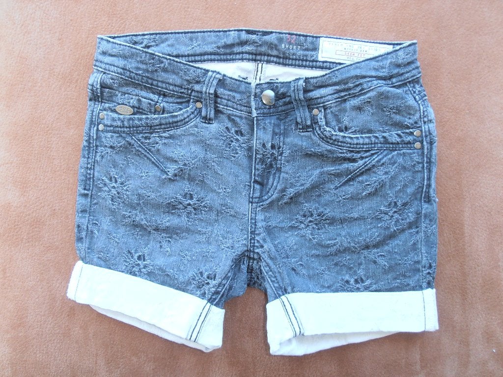 korte broek maat 32, Kort, Zwart, Ophalen of Verzenden, Maat 34 (XS) of kleiner