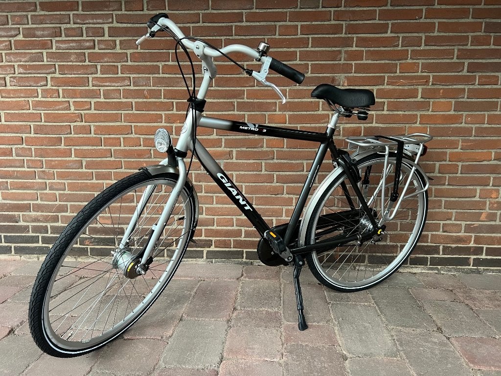 Zeer mooie heren fiets GIANT Metro CS 3 frame L ( 56 CM), Fietsen en Brommers, Ophalen, Versnellingen, Giant, Zo goed als nieuw
