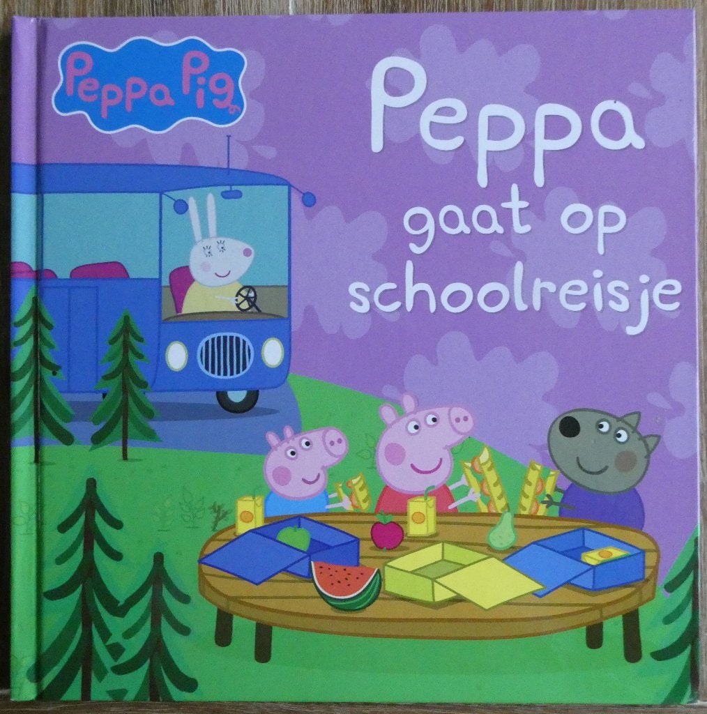 Peppa Pig - Peppa gaat op schoolreisje, Ophalen of Verzenden, Zo goed als nieuw, Fictie algemeen, Voorleesboek