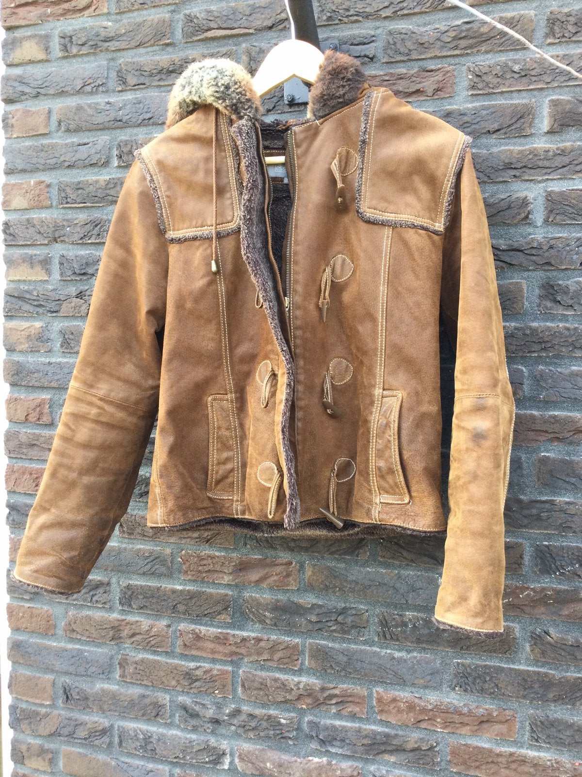 Jas bruin leer maat 36/38 Essentials, Maat 38/40 (M), Bruin, Ophalen of Verzenden, Zo goed als nieuw