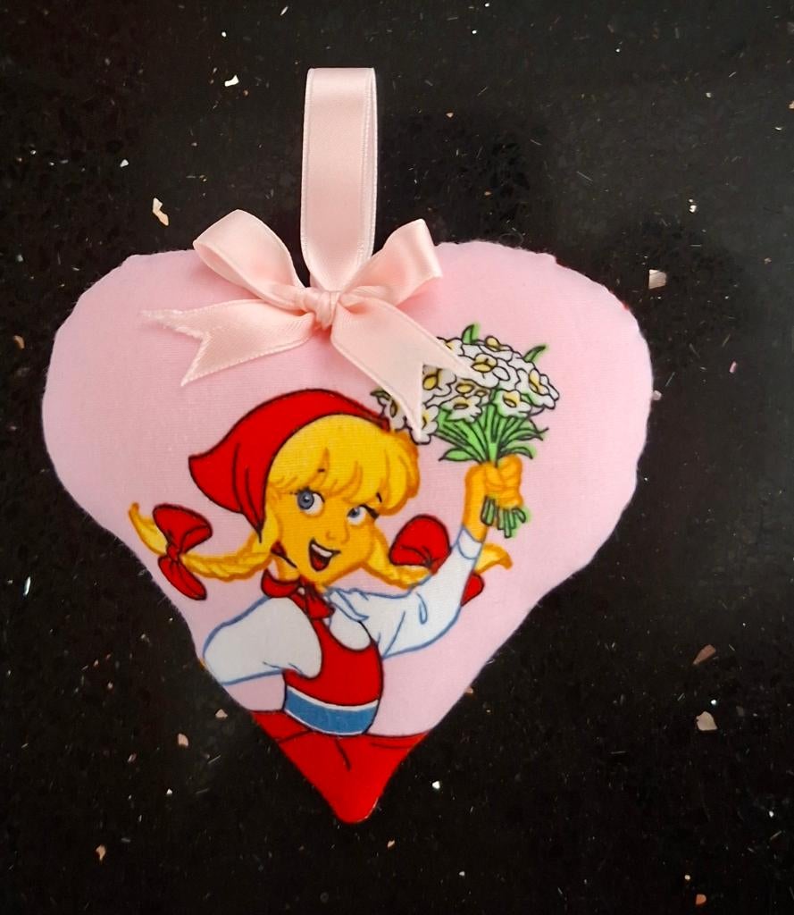 Nieuw- Roodkapje/ Efteling hanger/ hartje zacht roze, Ophalen of Verzenden, Nieuw, Wanddecoratie