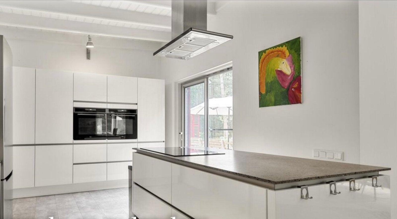 Modern keuken kookeiland en kastenwand - T.E.A.B., Huis en Inrichting, Keuken | Complete keukens, Ophalen, Gebruikt, Wit, Overige typen