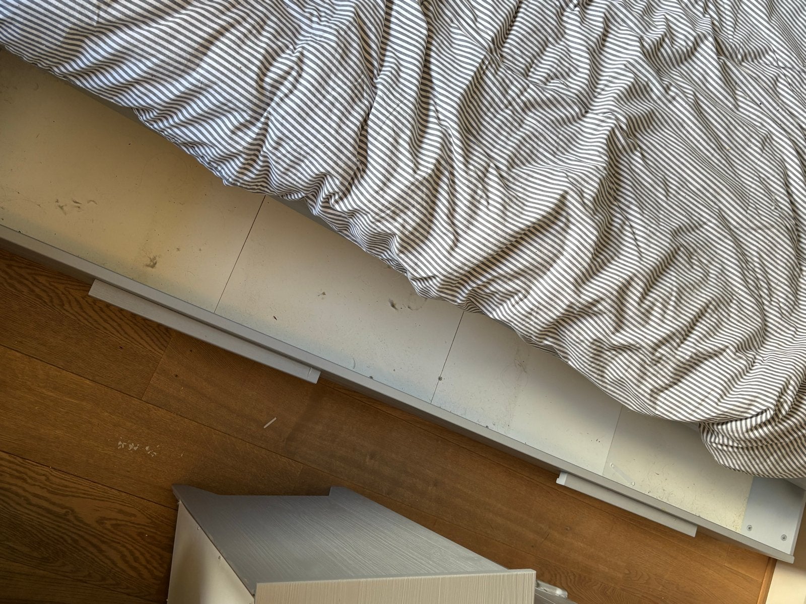 Eenpersoonsbed met opbergruimte - Grijs, Gebruikt, 90 cm, Eenpersoons, Ophalen of Verzenden