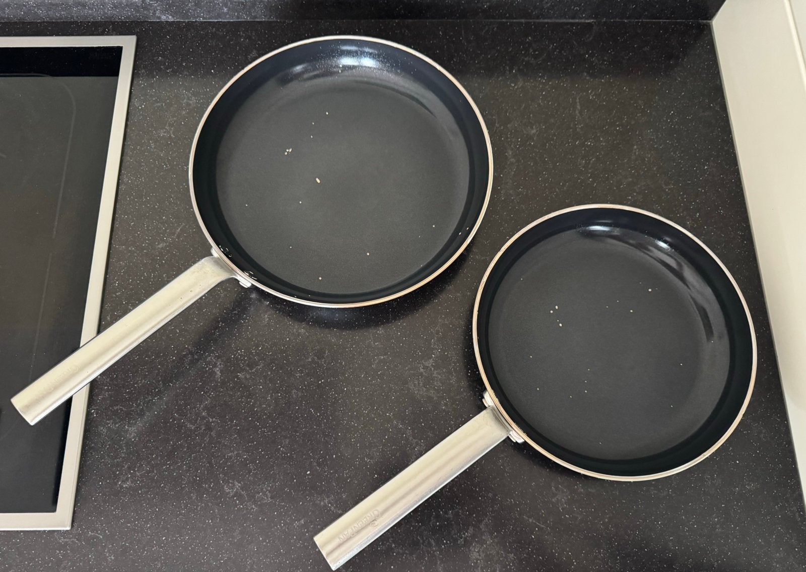 Green Pan koekenpan met keramische antiaanbaklaag 24 / 28 cm, Gebruikt, Aluminium, Ophalen of Verzenden, Keramische plaat