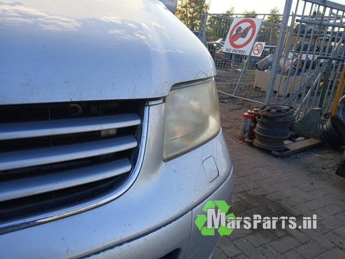Koplamp links van een Volkswagen Transporter, Gebruikt, -, Volkswagen, -