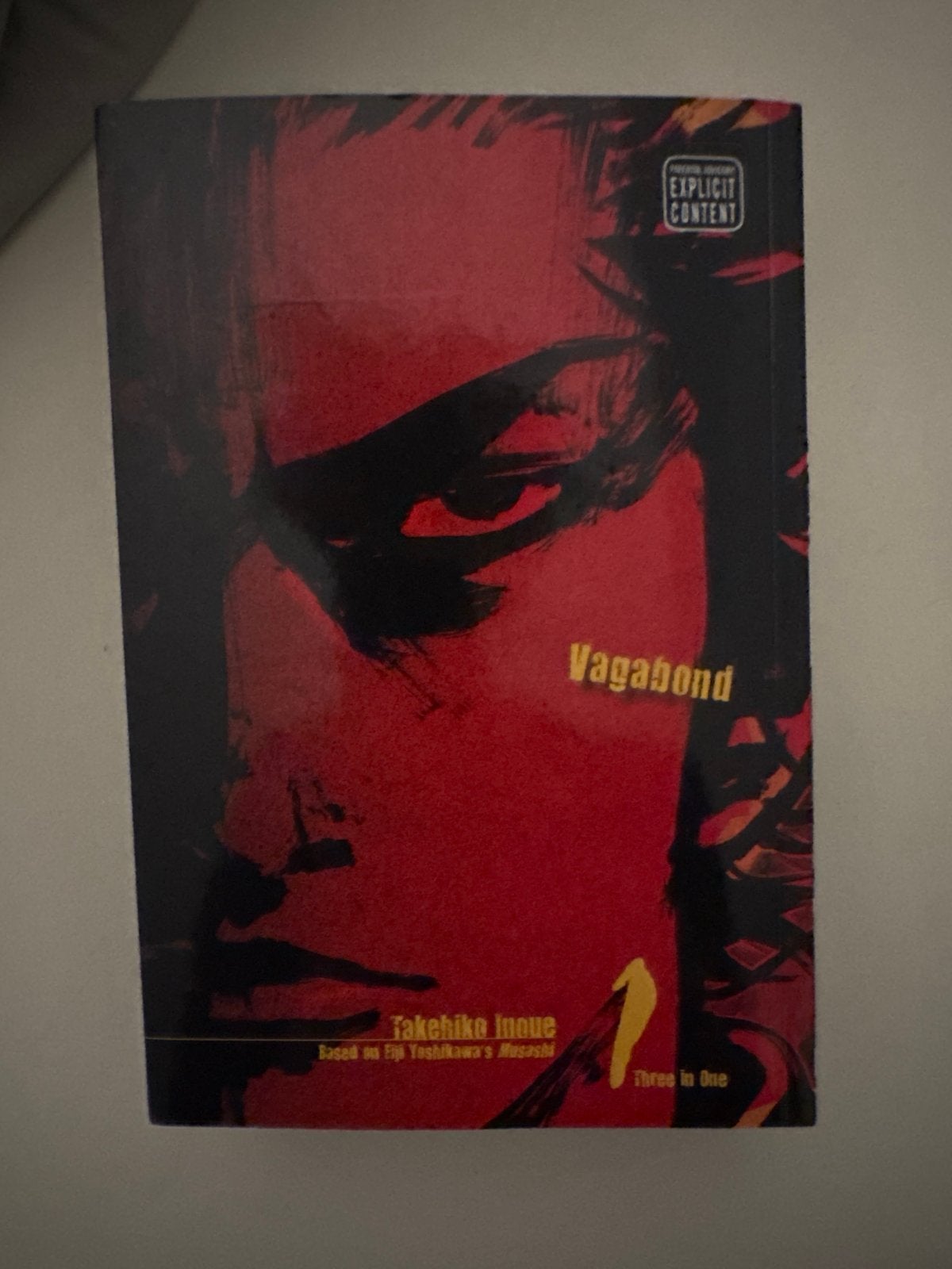 Vagabond - Deel 1 (Three in One) door Takehiko Inoue, Eén stripboek, Ophalen of Verzenden, Zo goed als nieuw
