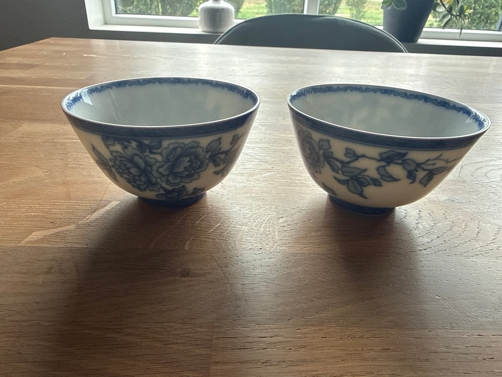Set van 2 Kaiser Tsinan porseleinen kommen, Ophalen of Verzenden