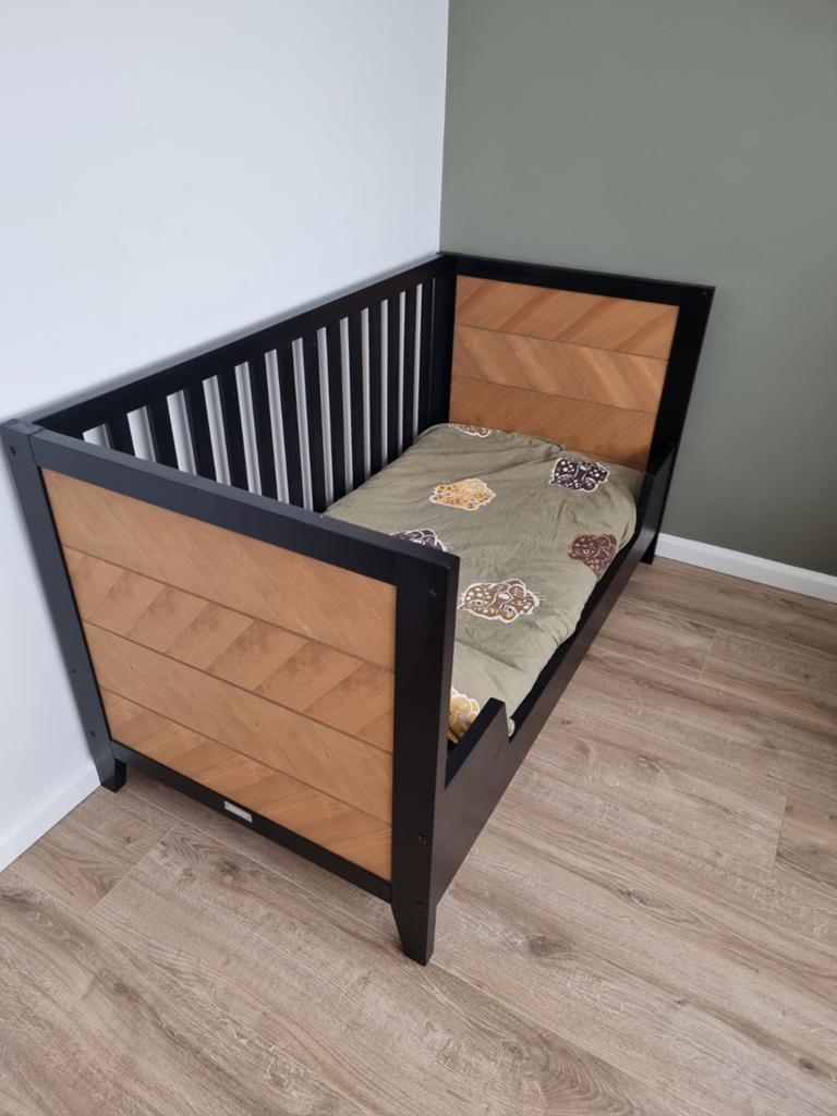 Kinderbed 140 x 70, Ophalen of Verzenden, Zo goed als nieuw, Jongetje of Meisje