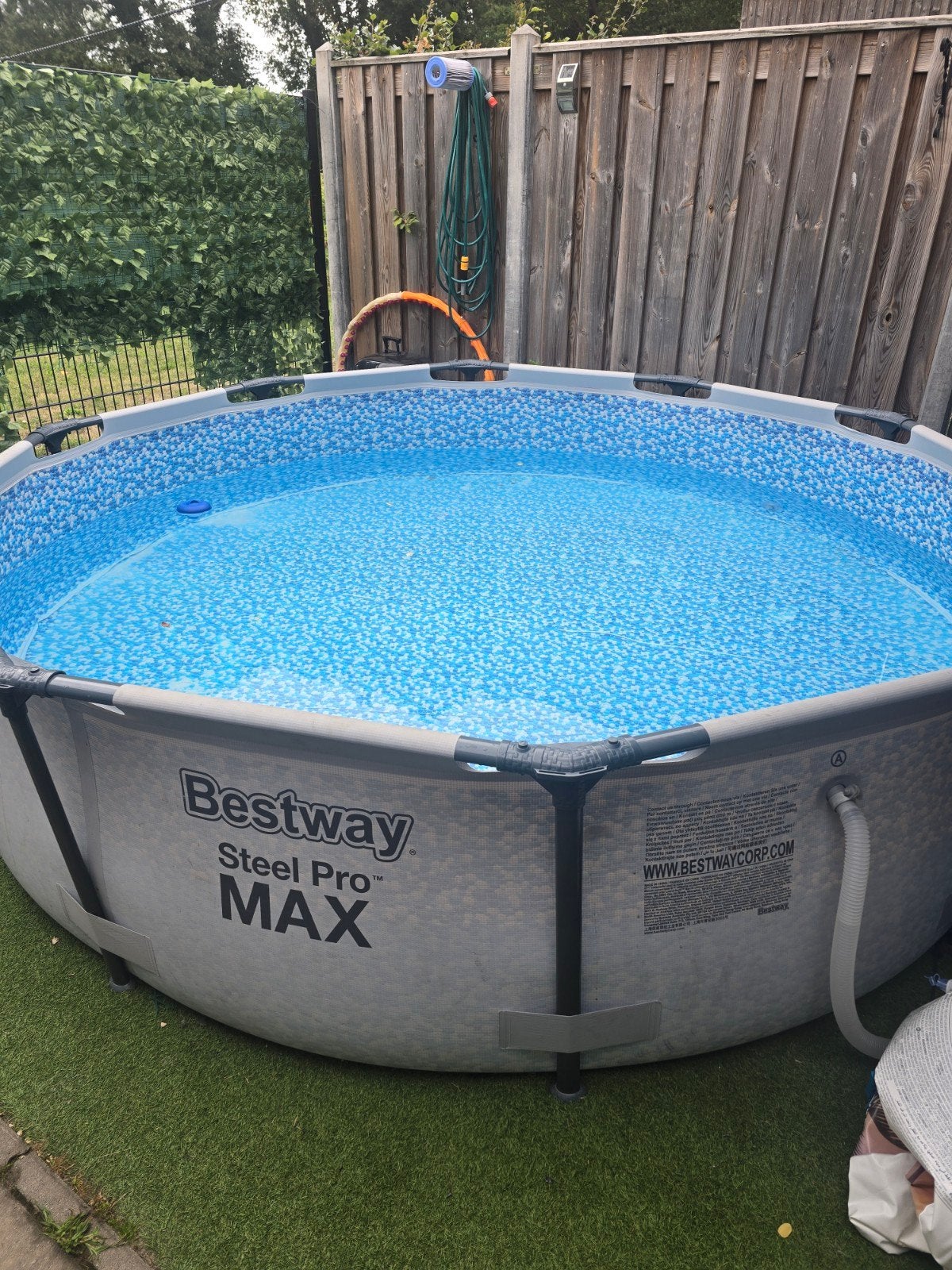 Complete Zwembad, Ophalen, Rond, 300 cm of meer, Zo goed als nieuw