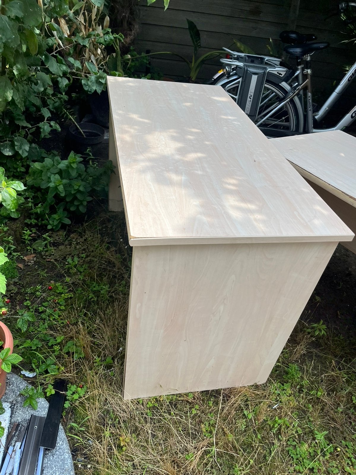 Bureau, Ophalen of Verzenden, Zo goed als nieuw, Kunststof, Overige typen