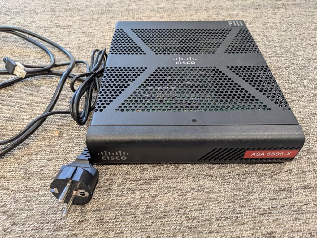 Cisco ASA 5506-X Firewall met Voedingskabel en Papieren, Computers en Software, Netwerk switches, Gebruikt, Ophalen of Verzenden