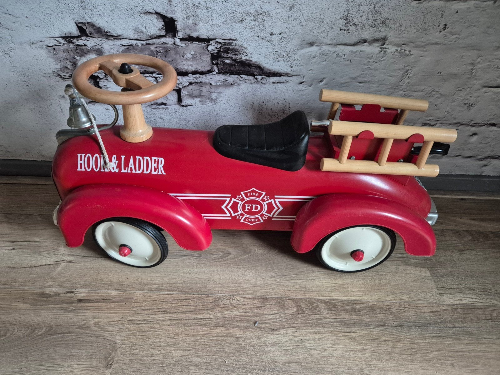 Retro Roller Brandweer Loopauto - Zo goed als nieuw, Kinderen en Baby's, Speelgoed | Buiten | Voertuigen en Loopfietsen, Ophalen