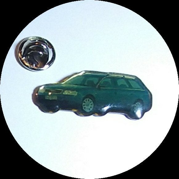 AUDI A6 Avant pin, Ophalen of Verzenden, Zo goed als nieuw, Transport, Speldje of Pin