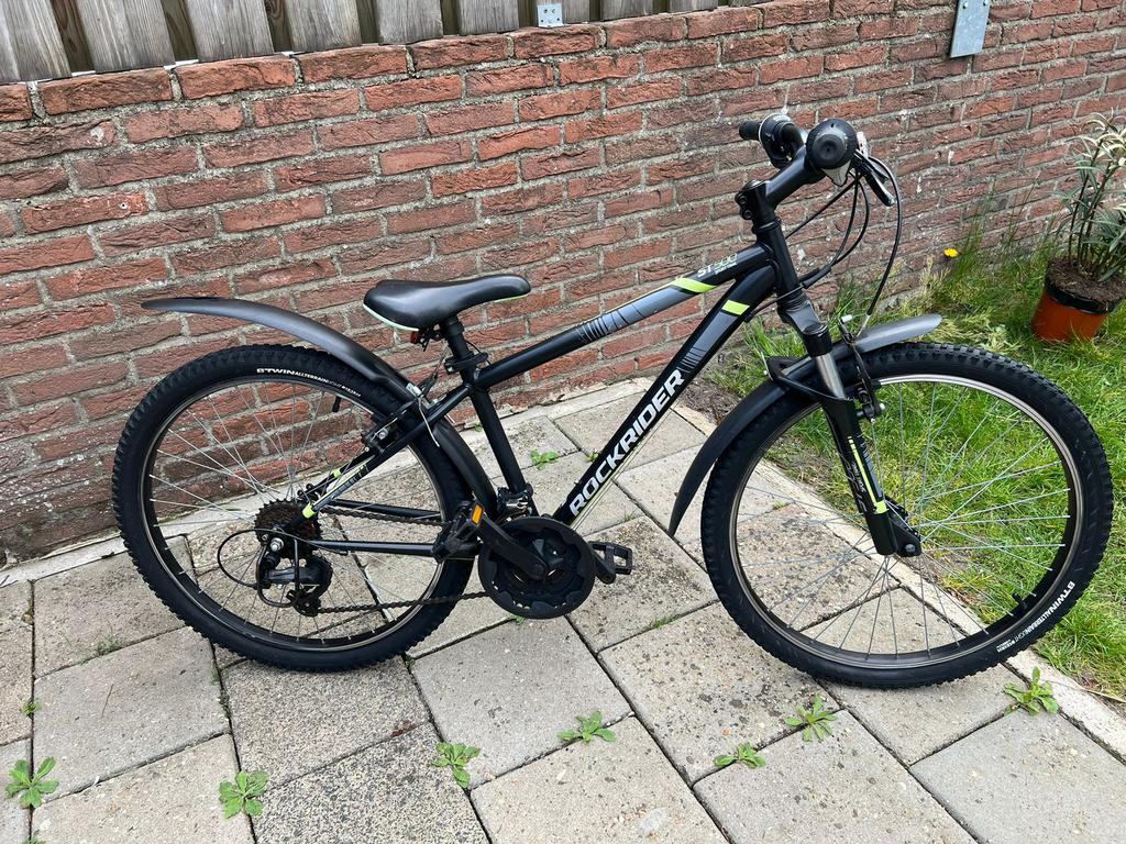 Rockrider ST500 Mountainbikers Jongensfietsen 24 inch, Fietsen en Brommers, Fietsen | Jongens, Ophalen, Zo goed als nieuw, 24 inch