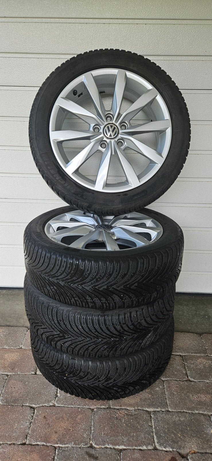 Set van vier originele VW Dijon velgen, Gebruikt, Banden en Velgen, 17 inch, Personenwagen