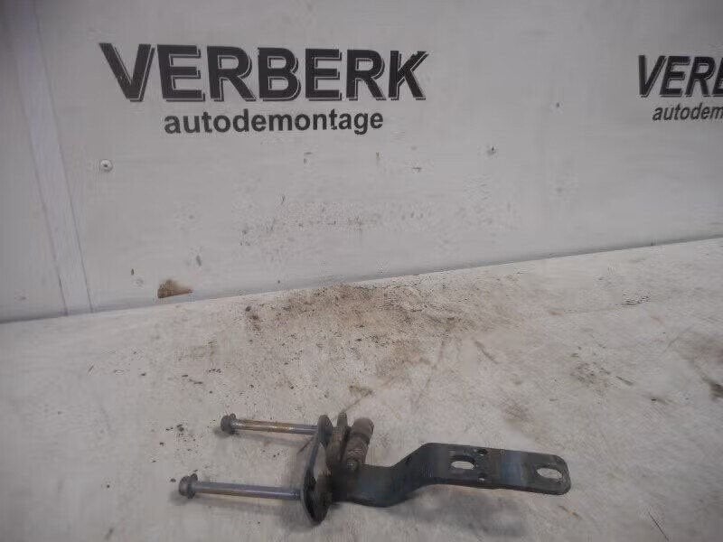 ACHTERKLEPSCHARNIER RECHTS Volvo 740 Estate, Auto-onderdelen, Gebruikt, Info@volvocars.com, Ophalen of Verzenden, Volvo