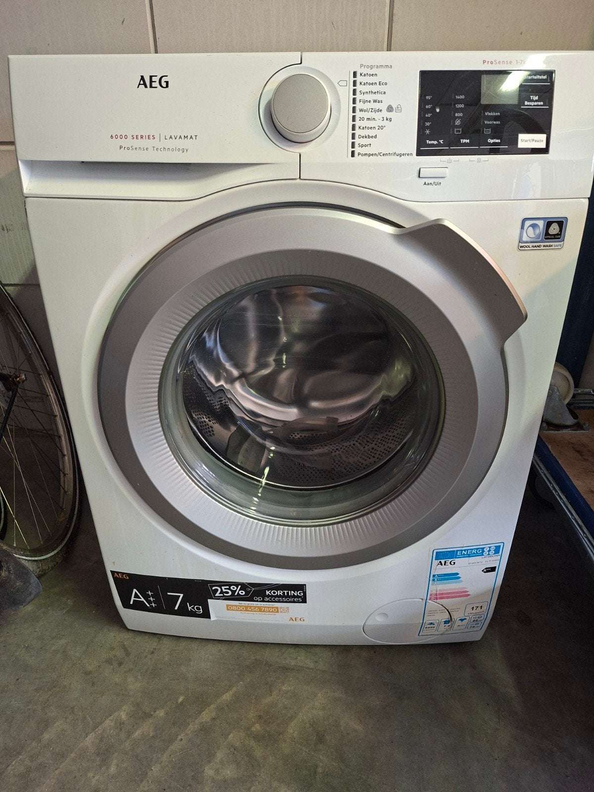 AEG Lavamat 6000 Serie ProSense Voorlader Wasmachine 7kg, 6 tot 8 kg, Ophalen of Verzenden, 1200 tot 1600 toeren, 85 tot 90 cm