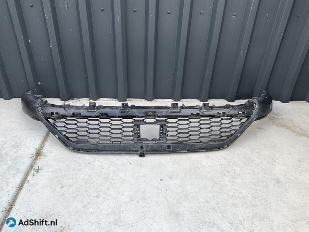 Bumper Grill Dacia Sandero 620264248r Spoiler DA:21204, Bumper