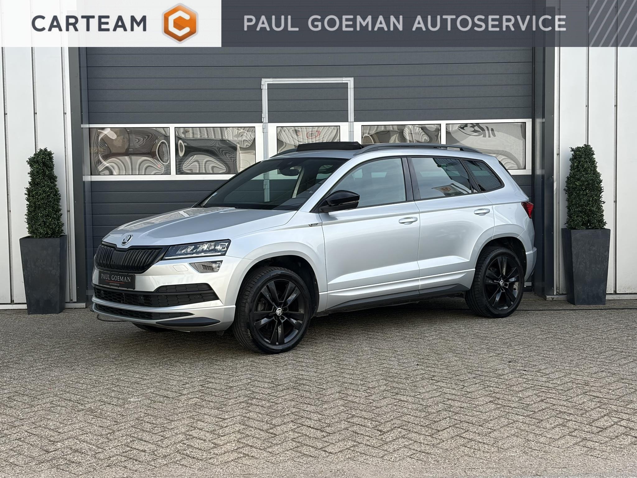 Skoda Karoq 1.5 TSI ACT Sportline | Pano | Keyless | Parkeer, Auto's, Stof, 4 cilinders, 150 pk, Karoq