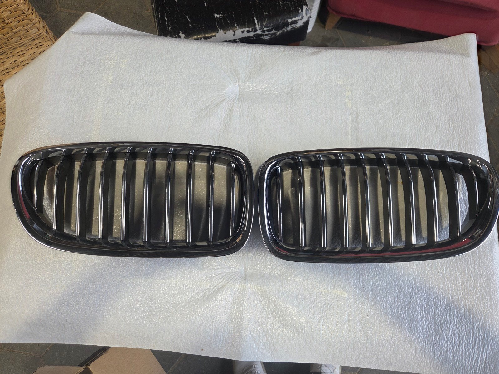 Nieuwe BMW Nieren Grill Glanzend Zwart F10,f11, Voor, Nieuw, Ophalen of Verzenden, Bumper