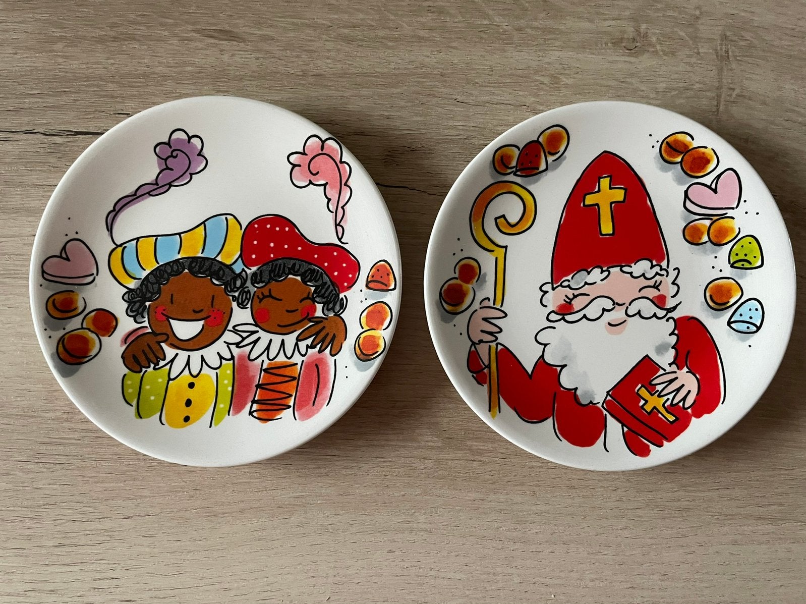 Blond Amsterdam Sint en Piet petit four schoteltjes, Ophalen of Verzenden, Zo goed als nieuw, Aardewerk, Kop(pen) en/of Schotel(s)