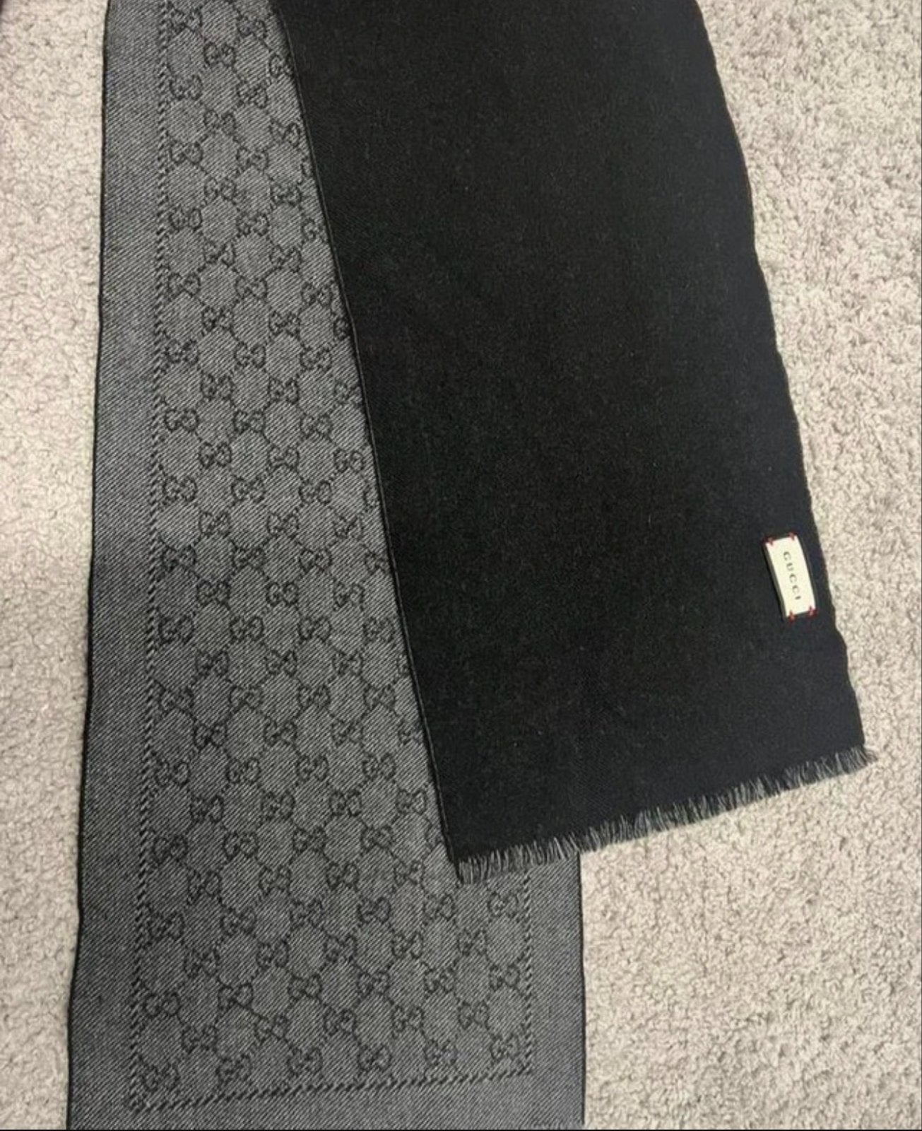 Originele Gucci sjaal met dustbag, Kleding | Dames, Ophalen of Verzenden, Zo goed als nieuw, Maat 34 (XS) of kleiner, Sjaal