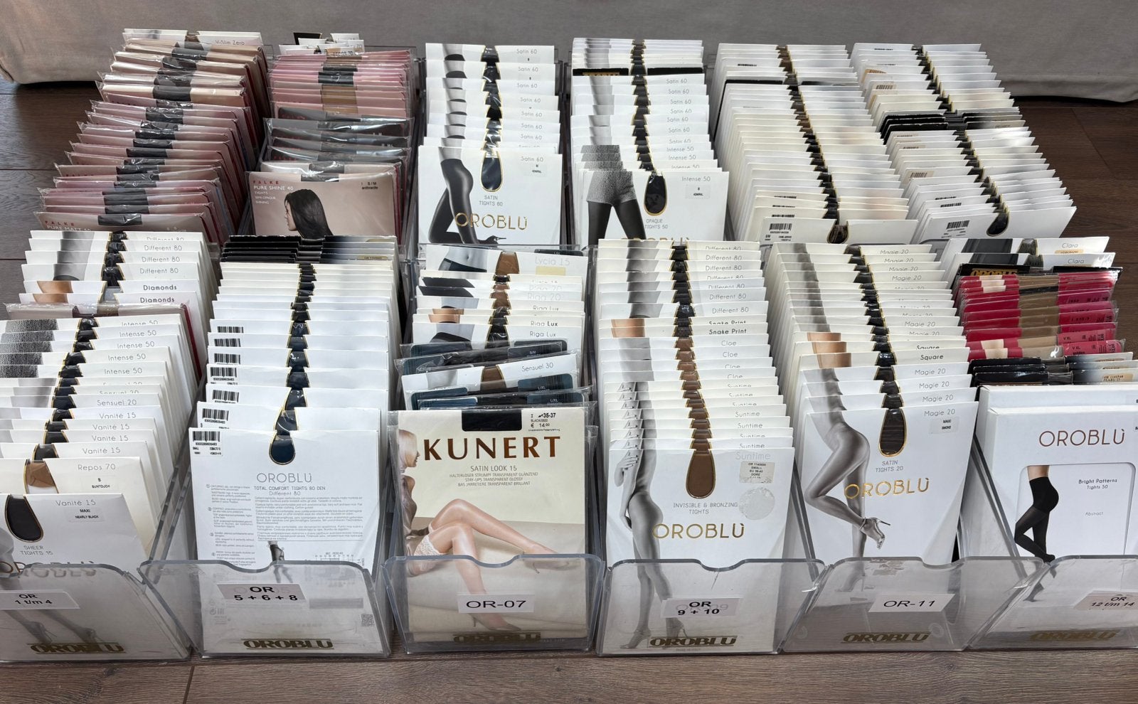 Grote Partij (+/-500) Panty’s en Sokken Oroblu Falke Nieuw, Ophalen, Nieuw, Panty