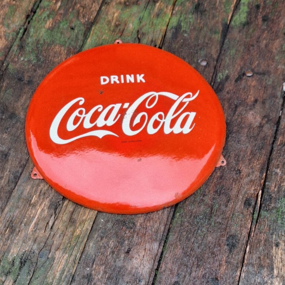 Origineel Hollandse emaille Coca Cola button, Emrec Eemnes., Verzamelen, Merken en Reclamevoorwerpen, Reclamebord, Gebruikt, .