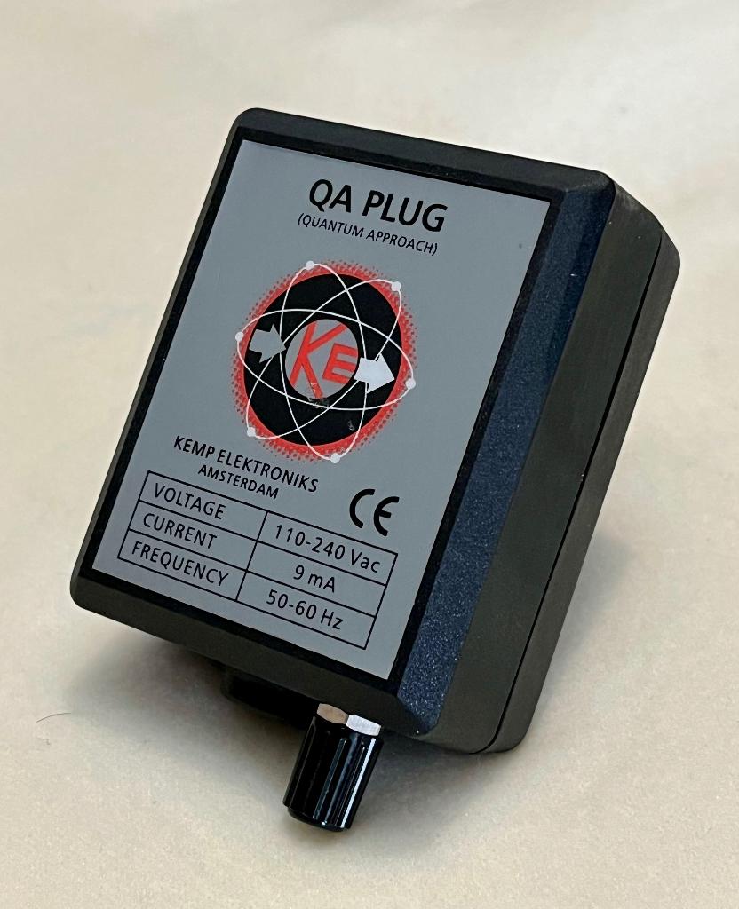 Kemp Elektroniks QA plug, Ophalen of Verzenden, Zo goed als nieuw, Minder dan 2 meter, Overige kabels