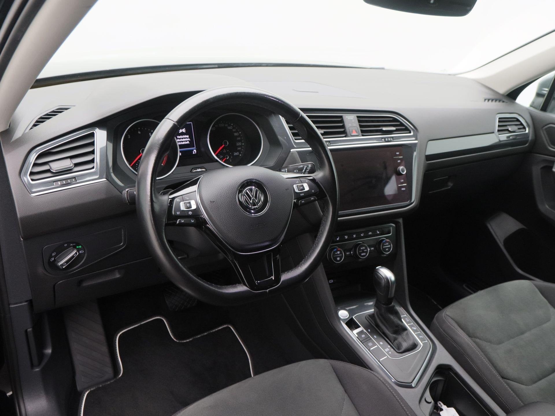 Volkswagen Tiguan Allspace 1.5 TSi 150 Pk Automaat Elegance, Stof, 4 cilinders, 150 pk, 7 stoelen